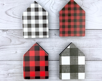 Mini Wood Buffalo Plaid Patterned Houses - Red and Black - Black and White