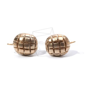 ERG-890-MG/2PCS/Square Cut Pattern Earrings/8mm X 14mm/Matte Gold Plated Over Brass,Silver Post/Jewelry Making