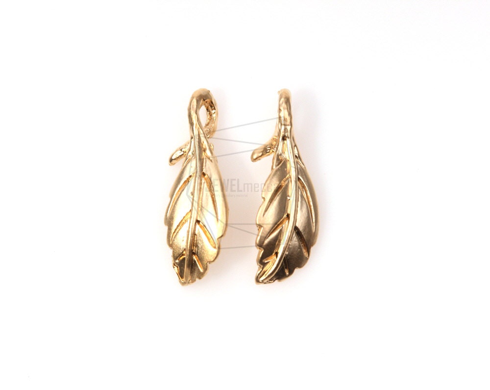 PDT-370-G/5Pcs-Leaf Pendant/ 3mm x 8mm/Gold Plated Over Brass