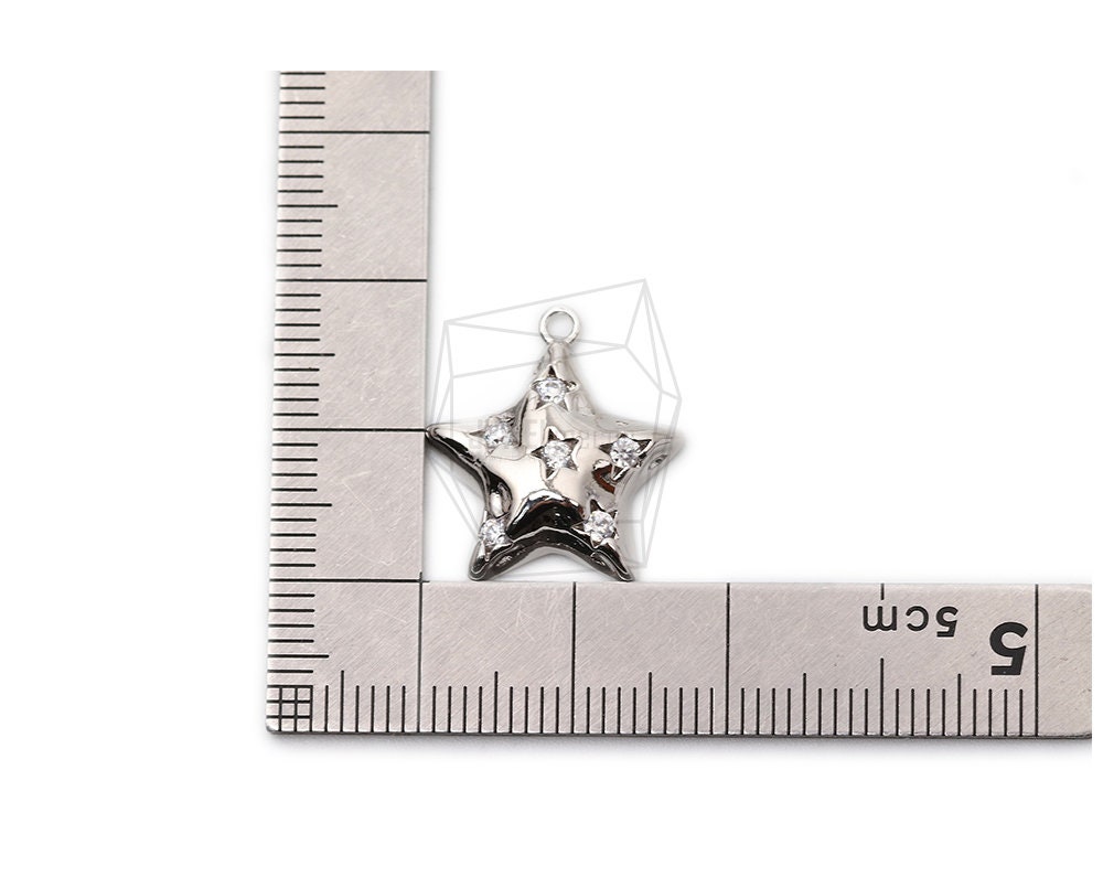 PDT-2427-R2PCSCubic Stars Pendant17mm X 18mmGold Plated Over Brass