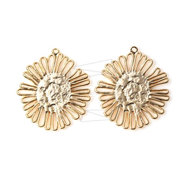 PDT-1065-MG/2PCS/Hammered Sunflower Pendant/29mm x 31mm/Matte Gold Plated over Brass/Jewelry Making