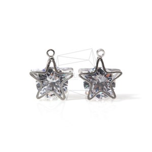 PDT-860-MR/4cs-Cubic in 3D star pendant/ 12mm x 12mm /Matte Rhodium Plated over brass/Jewelry Making