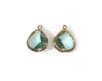 GLA-032-G/2Pcs-Triangle  Framed Stone Charm(Light Emerald)/13mmx15mm /Gold  Plated over Brass/Jewelry Making