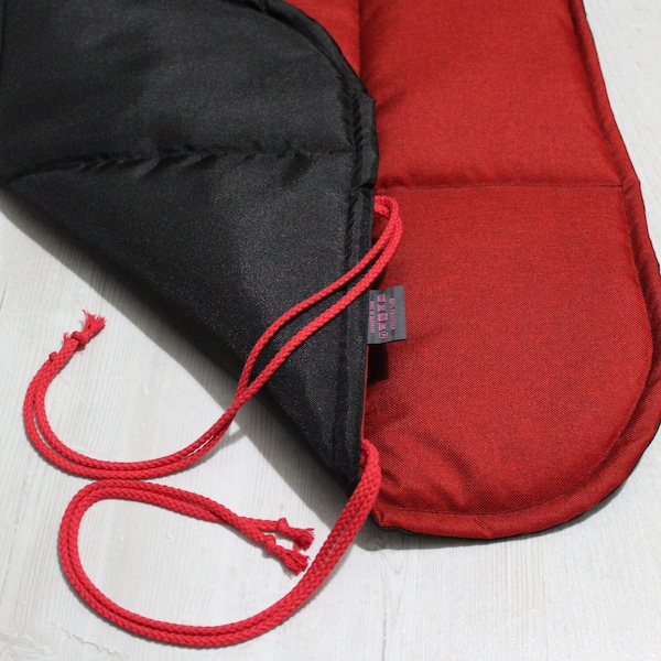 Travel mat for a dog, Outdoor dog mat, Roll up dog mat, weatherproof fabric