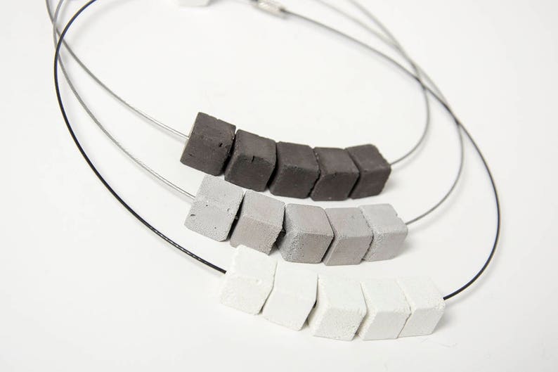 Concrete Necklace LITTLE BLOCK Concrete cubes image 4