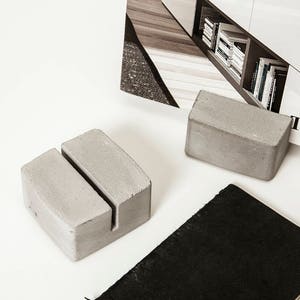 Concrete brochure holder