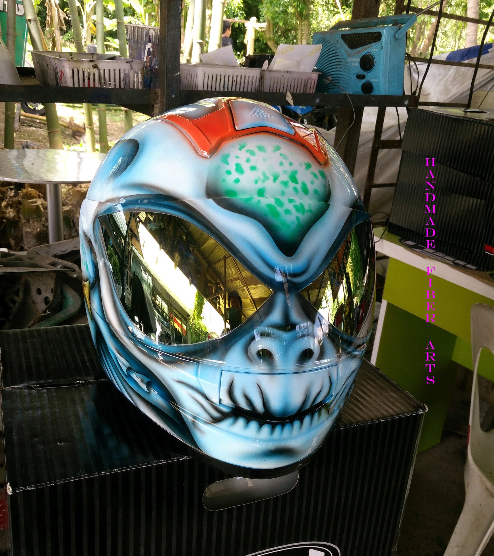 Alien Custom Motorcycle helmet | Etsy