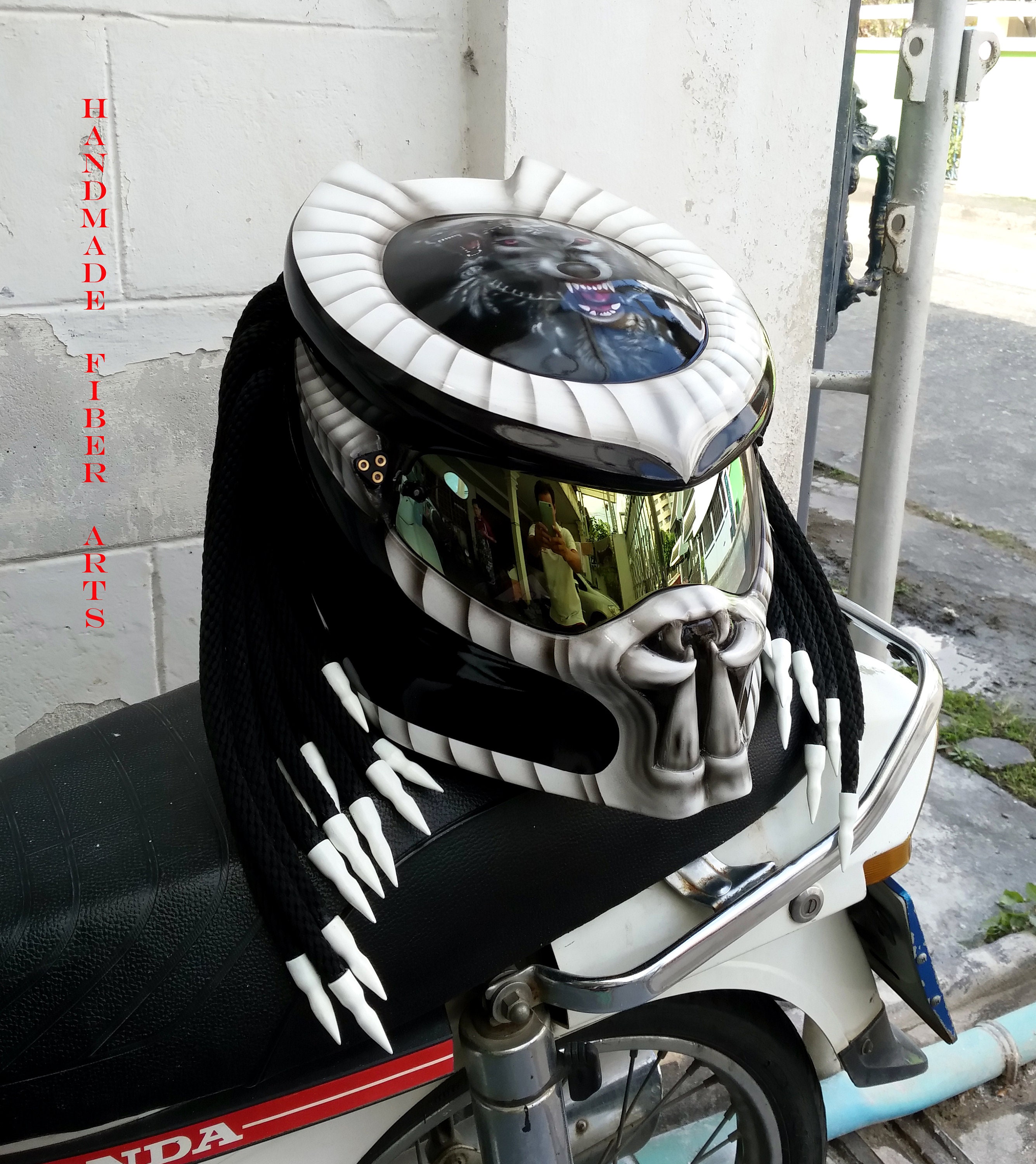Custom Predator Motorcycle Helmet - Etsy
