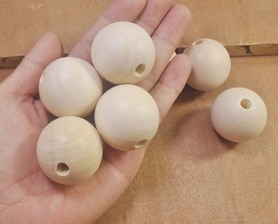 40 Pcs Wooden Large Beads for Crafts with Holes Unfinished Balls