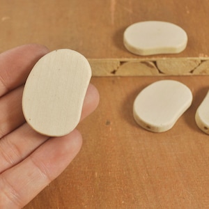 Flat Wooden Beads -25pcs  unfinished Natural Wood beads - flat curved bead wooden - 39x27x7mm
