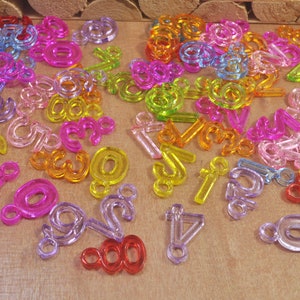 100Pcs Acrylic Number Pendants,Number Beads, Mixed Color Numbers on Transparent Beads,Jewelry Supplies -- 21x14mm