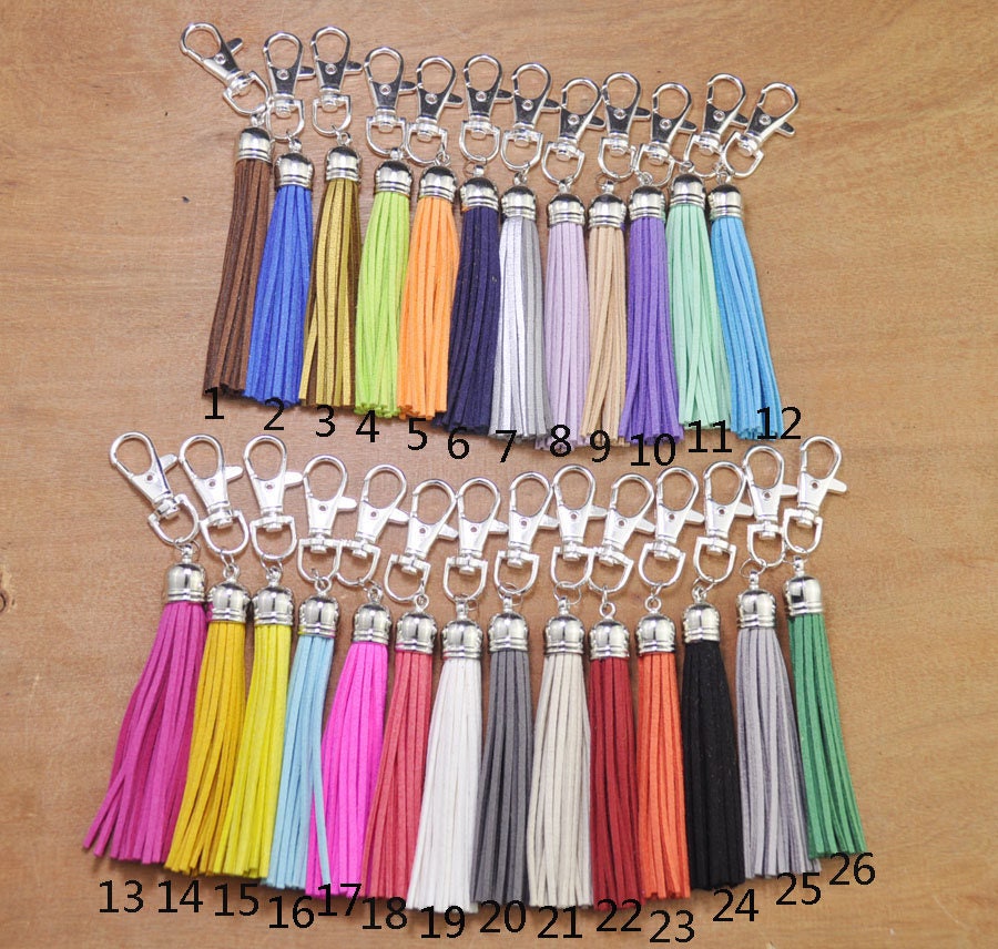 140Pcs Mixed Colors Leather Keychain Tassels Bulk Acrylic Keychain