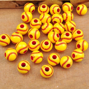 100Pcs Softball,Ball, Acrylic Round Beads，Yellow & Red Acrylic Softball Beads for Sports Crafts,Spacer Beads，12mm, Kid Crafts,jewelry beads