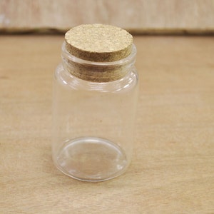 Big Glass Bottles 5pcs clear glass bottles with corks,Glass Jar Vial Charm Pendants,Empty Glass Vials,Big Glass Jar--71x46mm.