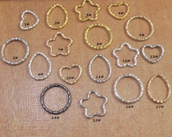 Anneau ouvert rond/coeur/étoile/ovale, 50 pièces anneaux à sauter nouveau style anneaux fendus torsadés connecteurs d'espacement pour la fabrication de bijoux