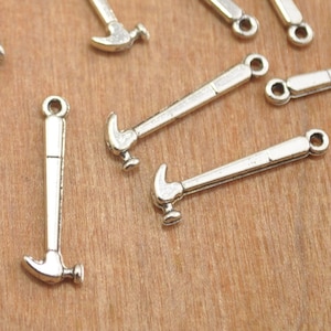 20pcs Hammer Charm Pendants - 25mm Double Sided Saw Carpenter / Tool Handyman 3D Charm Pendant Jewelry Accessories,Supplies