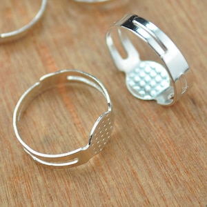 50pc adjustable ring blanks,Silver plated ring blanks,8mm ring pad,Ring Blank Base Adjustable Rings.