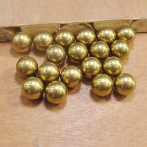 15pcs 14mm Raw Brass round ball beads,Without Holes.Brass Hallow Bead,