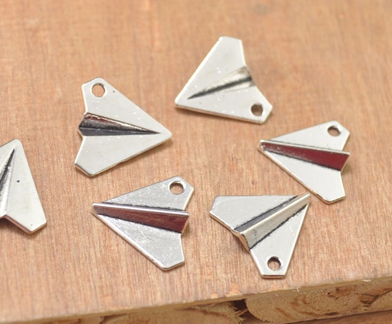 30pcs Paper Airplane Pendant . Paper Airplane Origami Charms,Jewelry Craft Supply,3D Antique Silver zinc alloy pendant beads--17x18mm