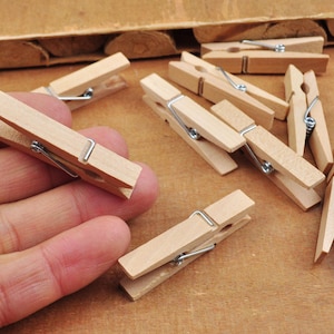 Lot de 50 petites pinces à linge en bois, bois, naturel, projets de bricolage, pinces photo, scrapbooking, décorations de mariage/fête, pinces en bois pour travaux manuels
