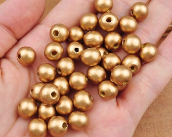 200 stücke Runde Gold Holz Ball Perlen, Gefärbt Holz Spacer Lose Perlen 10 mm Natürliche Perlen für Halskette Armband machen