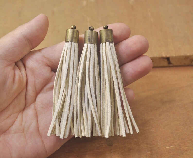 50 Pieces,Suede TASSEL,Beige Tassel,tassels for keychains,Faux Leather Tassel,large fringe tassels,DIY tassels,tassel charm,Wholesale