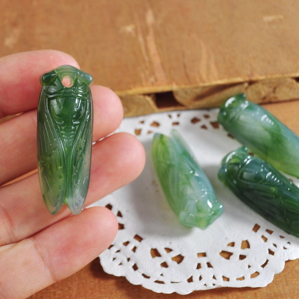 Vintage Acrylic Cicada，Green Cicada Pendant，Cicada Charm,Acrylic Cicada ornament accessories, jewelry making DIY handmade craft