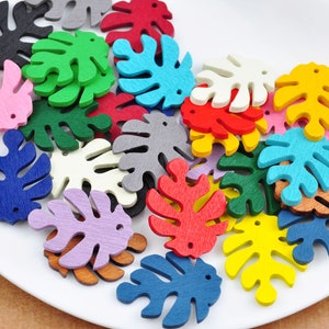 15 Colors,20Pcs/50Pcs/100Pcs Wood Monstera Leaf Pendant，Monstera Leaf beads,Palm Tree Leaf Charms,30x24mm