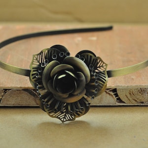 Bronze Flower Headband--4pcs Antiqued Bronze Filigree Flower Pad Headband / hairbands with filigree Layered flower 50mm