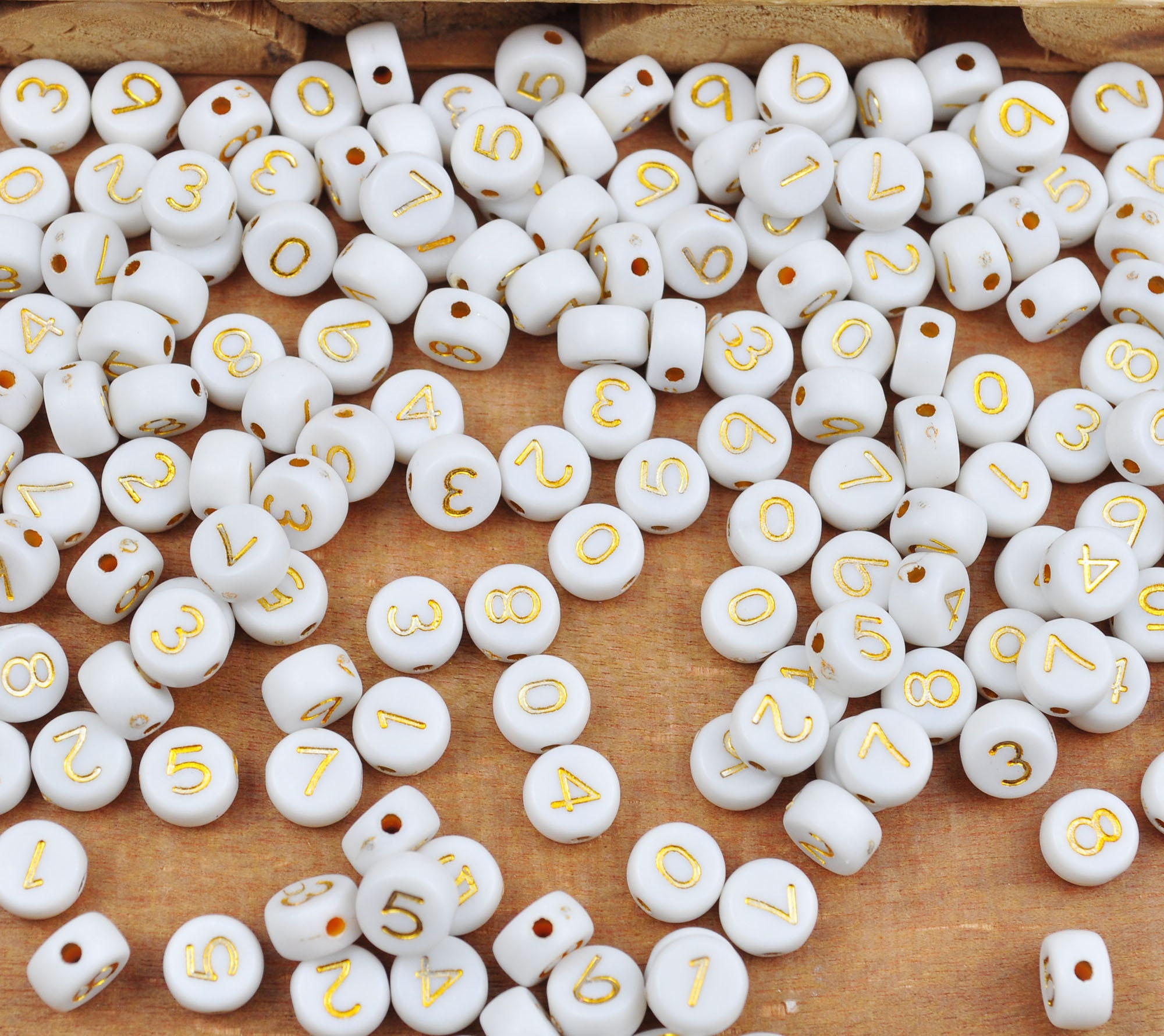 100-500 peças contas de número, contas de número acrílico redondo branco de 7mm, pequenas contas redondas de número dourado, contas espaçadoras, artesanato infantil, contas de joias