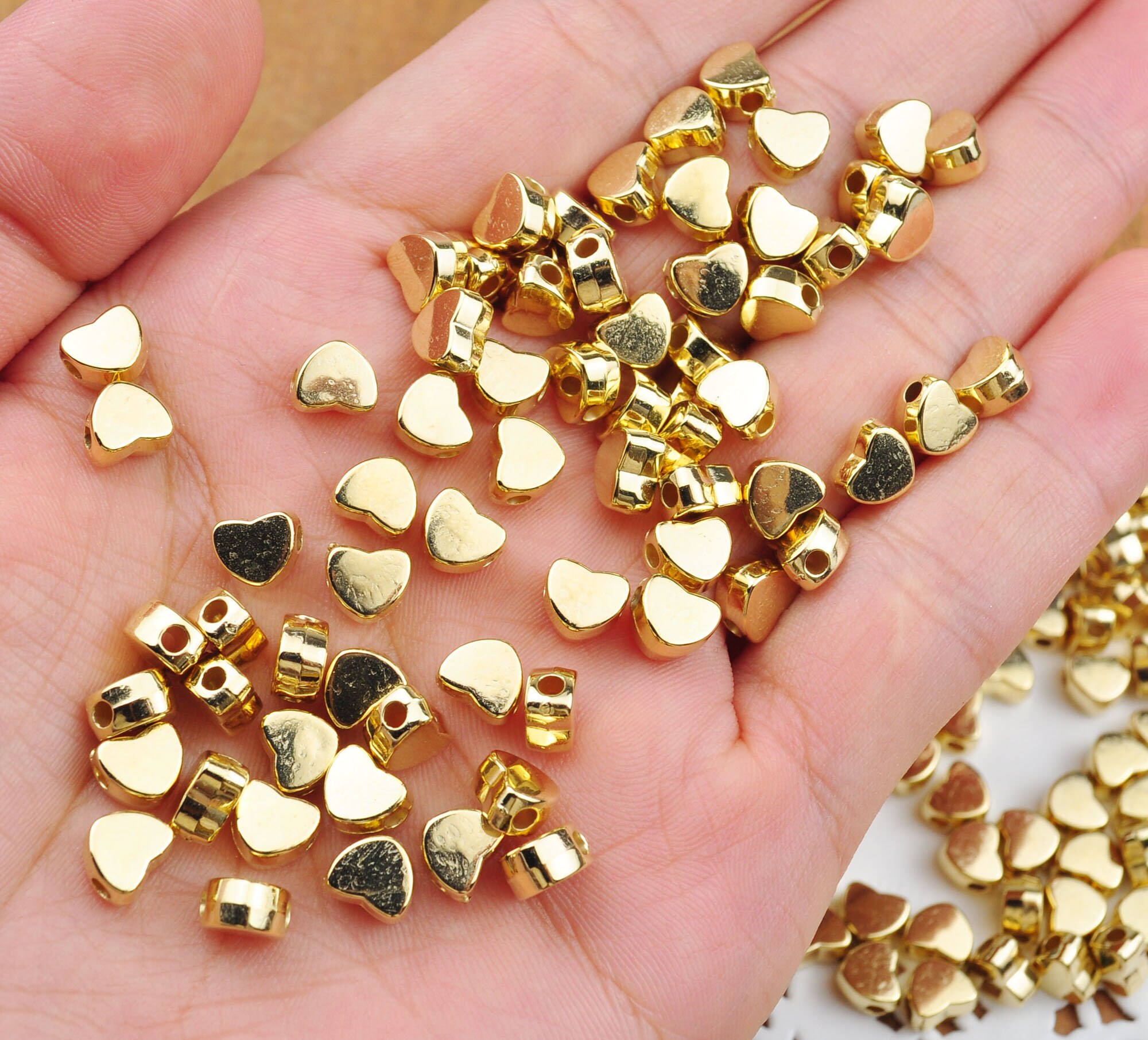 7mm Gold Tone Heart Bead Charms – Glossy Alloy, Tibetan Style – Packs Of 10, 25, Or 40