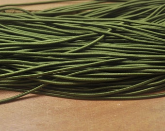 Cordão elástico verde militar de 2,5 mm, cordão elástico redondo para pulseira, exterior em nylon com interior em borracha - 5 jardas/10 jardas/50 jardas