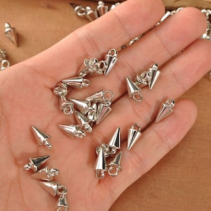 100Pcs Sets, Small Spike Charms,14mm Small Spiky Charm,Silver Spike Pendant，Plastic Spike Cone Beads With 3mm Holes
