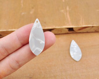 Colgante de acetato blanco plateado con forma de gota, fornitura para pendientes de lágrima con diseño de carey, componentes para pendientes con forma de lágrima, suministros para la fabricación de joyas