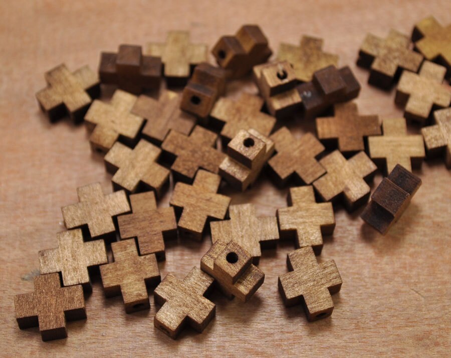 50 Ciondoli Croce In Legno Per Fai Da Te - Pendenti Per Gioielli, Decorazioni Pasqua E Comunione - Foto 4