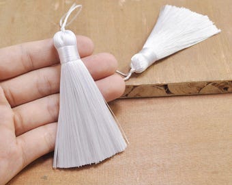 2pcs White silk tassel,82mm large tassels,hand made silk tassel,Necklace Tassel,jewelry tassels,thread tassel, Boho Tassels,Pillow Tassels