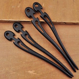 High Quality Ebony Wood hair stick,Hand fine carved wood hairpin， smooth Black Wooden fish hair stick,Shawl Pin Fork Hair Stick，17.9cm Long
