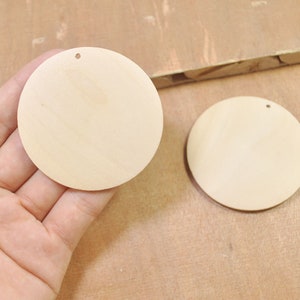 60mm Round flat wood beads,20Pcs Unfinished Natural wooden Pendant,Large Round wooden circle disc,Wooden beads,