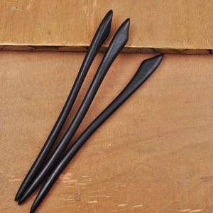 1-10 High Quality Ebony Wood hair stick,Hand wood carved hair stick carved shawl pin， Smooth Black Triangle Wooden hair stick,Wood Hairpin