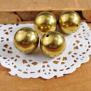 10-50pcs 20mm Round Raw Brass Beads,Metal ball beads, Spacer Beads Findings For DIY Jewelry Making,Lightweight Hollow Metal Beads