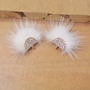 2/4/6/8/10PCS White Filled Earrings Charm with Rhinestone,Fan Tassel Mink Fur Earrings Pendant- 1.37 Inches  - Wholesale--FF10#