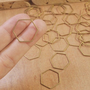 50pcs 23x20x1mm flat hexagon Charm,Raw Brass hexagon Rings,Hexagon Shaped, hexagon Connectors,pendant,Links, Geometric jewelry Supplies