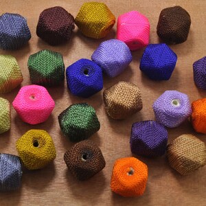 10pcs wood beads,Geometric Wooden Beads,,23mm Geometric Faceted Cube Wooden Beads of Assorted Color
