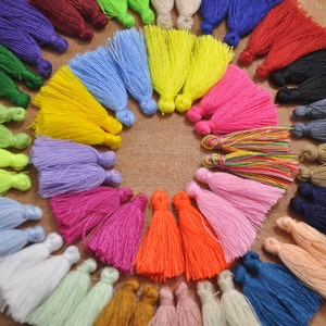 50pcs or 100pcs Mix Color Mini Tassels,3cm Cotton Tassels, DIY Craft Supplies Jewelry tassels Short Boho tassels Small tassels Fringe Trim