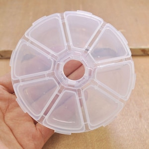 5pcs Round Plastic Boxes of 8 Compartments for Beads,Plastic Containers, Parts Storage Box,Jewelry/Sewing Tool Boxes-- 105mm