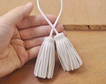 Tassels for Bag,2Pcs PU Leather Tassels,for keyclasps,White Leather tassel,hair on tassels,Handmade Tassel,thick tassel-59mm