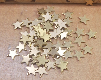 50 Stück Roh Messing Schlichte Sternform Namensschilder Anhänger Charms, ein Loch, Stern Zubehör 10 mm (D523)