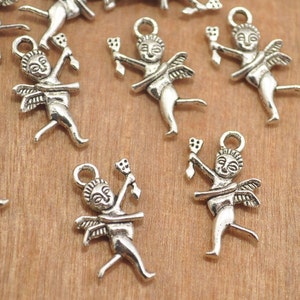 Pendant--20pcs Antiqued Silver Angel Charms,Antique Silver Tone Angel Pendants 22x14mm.