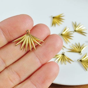 Findings 20/50/100Pcs Raw Brass Leaf Pendant,Leaf Earring Charms,Leaf for Jewelry making,16.5x24.5mm