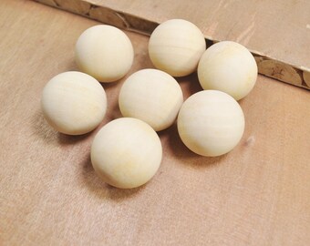 Cuenta de madera natural de 30 mm, 10 cuentas redondas de madera sin terminar, bola de madera - SIN agujero.